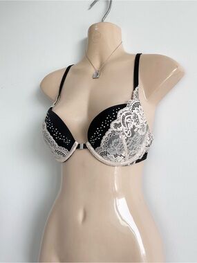 La senza front open closure Lace Push-Up Bra rhinestone y2k